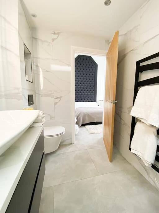 הוילה Hazelwood Luxury Detached Peak District Stone Barn - Dog Friendly מראה חיצוני תמונה