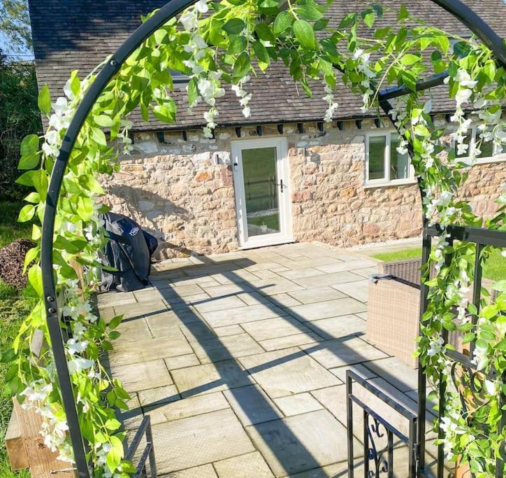 הוילה Hazelwood Luxury Detached Peak District Stone Barn - Dog Friendly מראה חיצוני תמונה