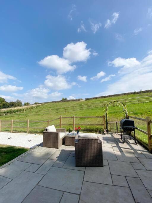 הוילה Hazelwood Luxury Detached Peak District Stone Barn - Dog Friendly מראה חיצוני תמונה